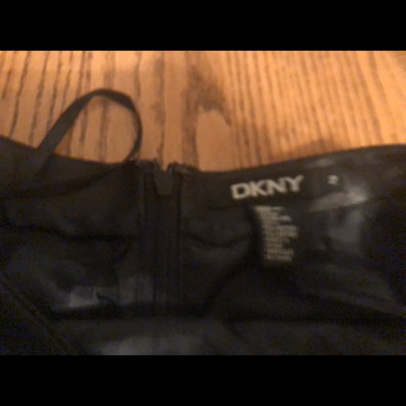 DKNY Black Leather skirt - Picture 4 of 6